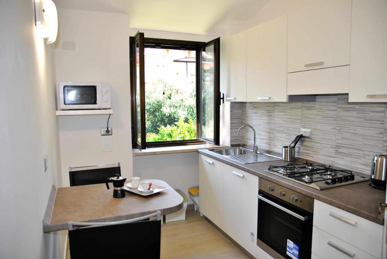Casa Dinky Attico Con Terrazza Vista Mare Formia Exterior foto