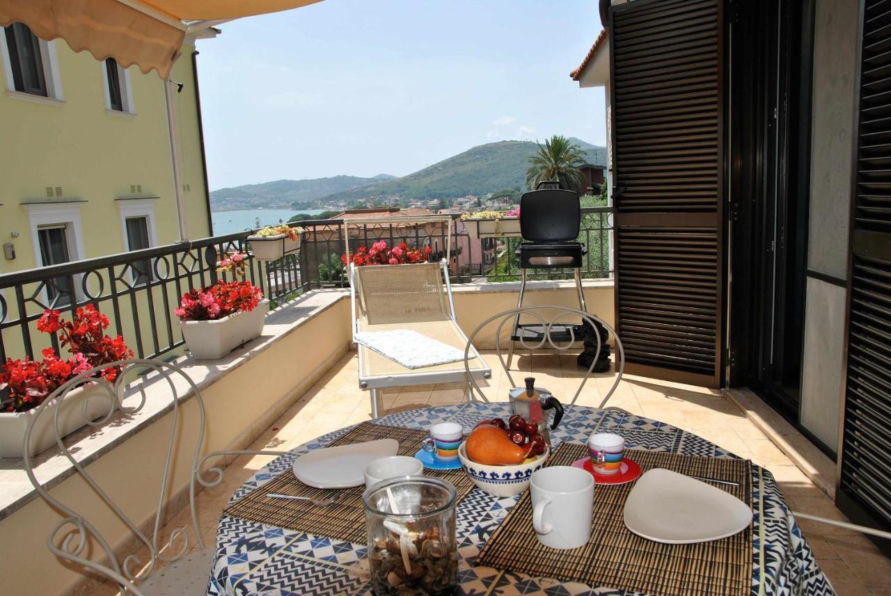 Casa Dinky Attico Con Terrazza Vista Mare Formia Exterior foto